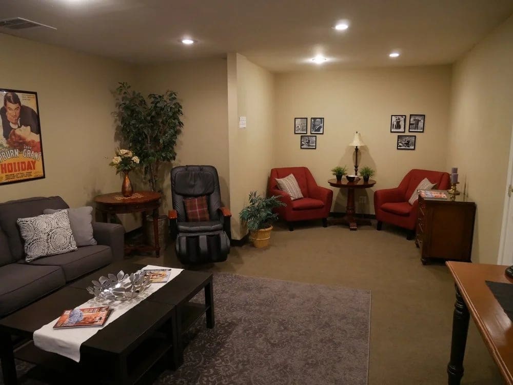 Green room beside the Burbank sound stage at L.A. Castle Studios