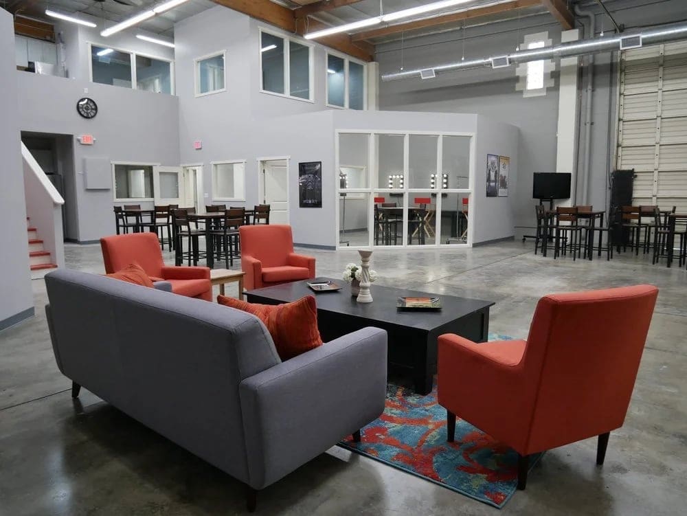 The lounge and green room at the Burbank studio