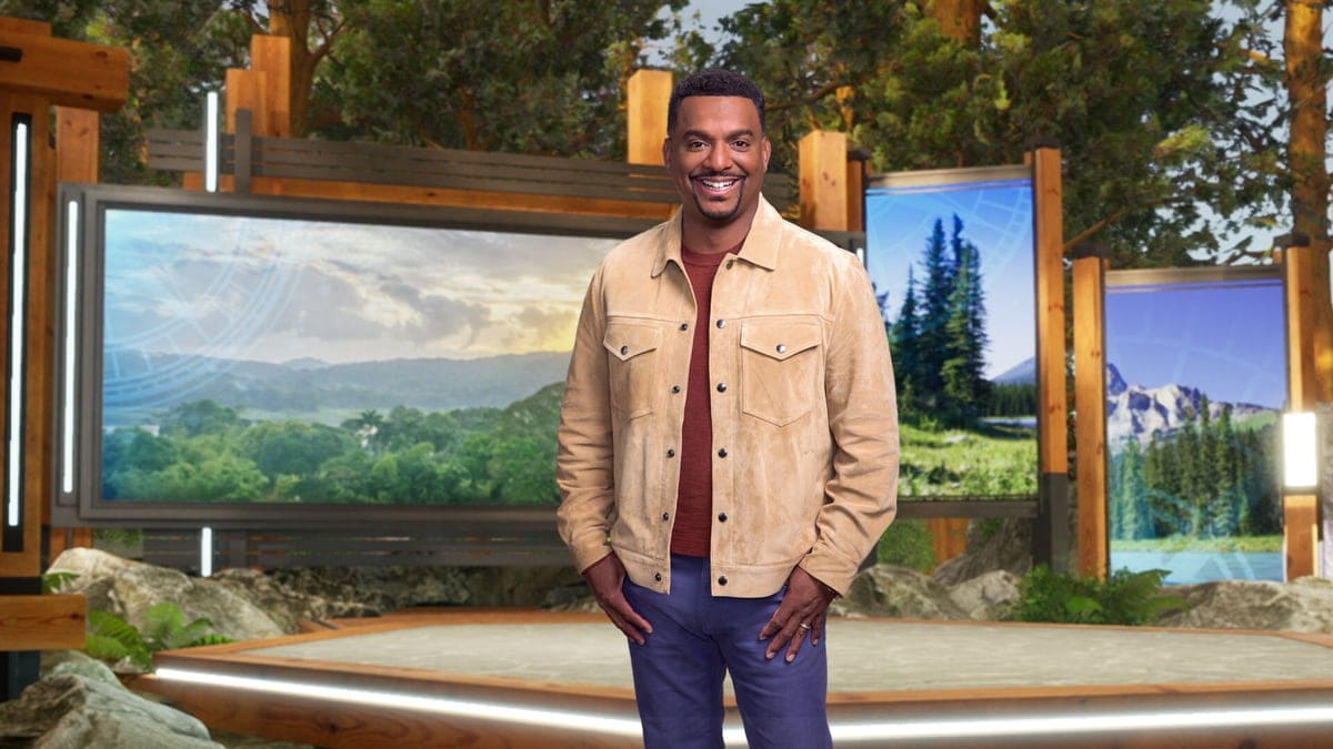 Wide view of the Jack Hanna's Passport host wrap set with Alfonso Ribeiro at L.A. Castle Studios